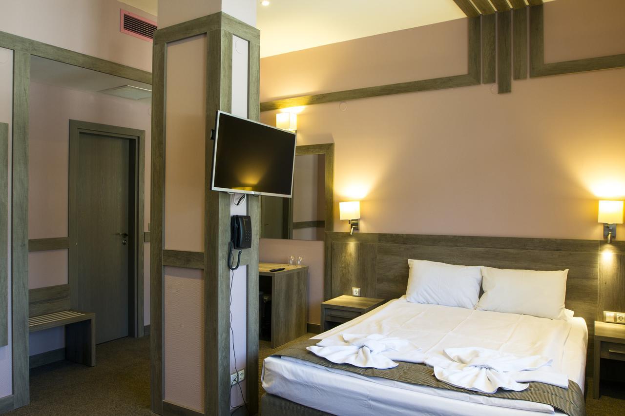 Hotel Etropolia エトロポレ エクステリア 写真
